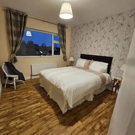 Holiday home Sheelin Side House *